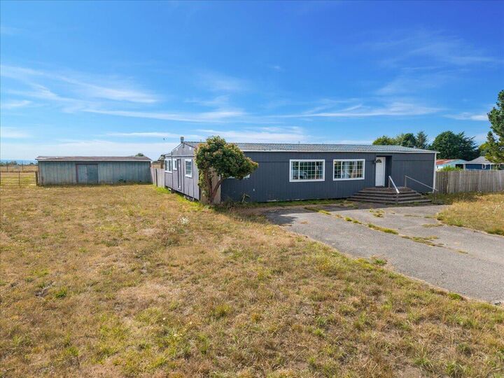 Property Photo: 4520 Kjer Road CA 95519
