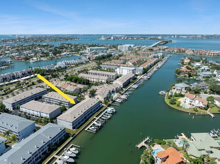 Property Photo:  521 Pinellas Bayway S 105  FL 33715 