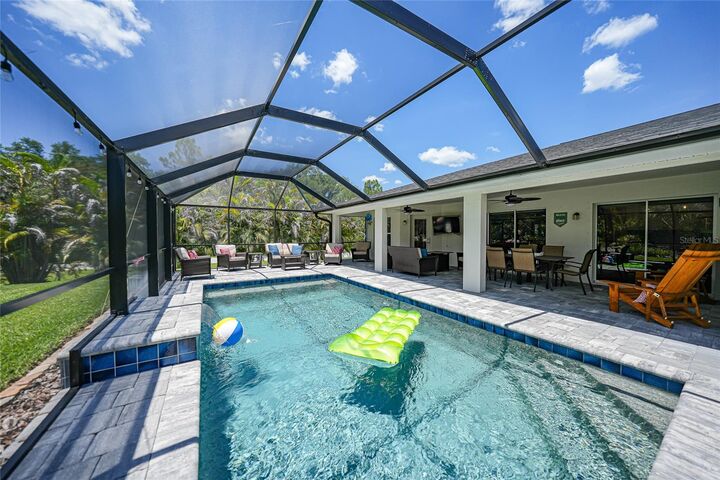 Property Photo:  1282 Clearview Drive  FL 33953 