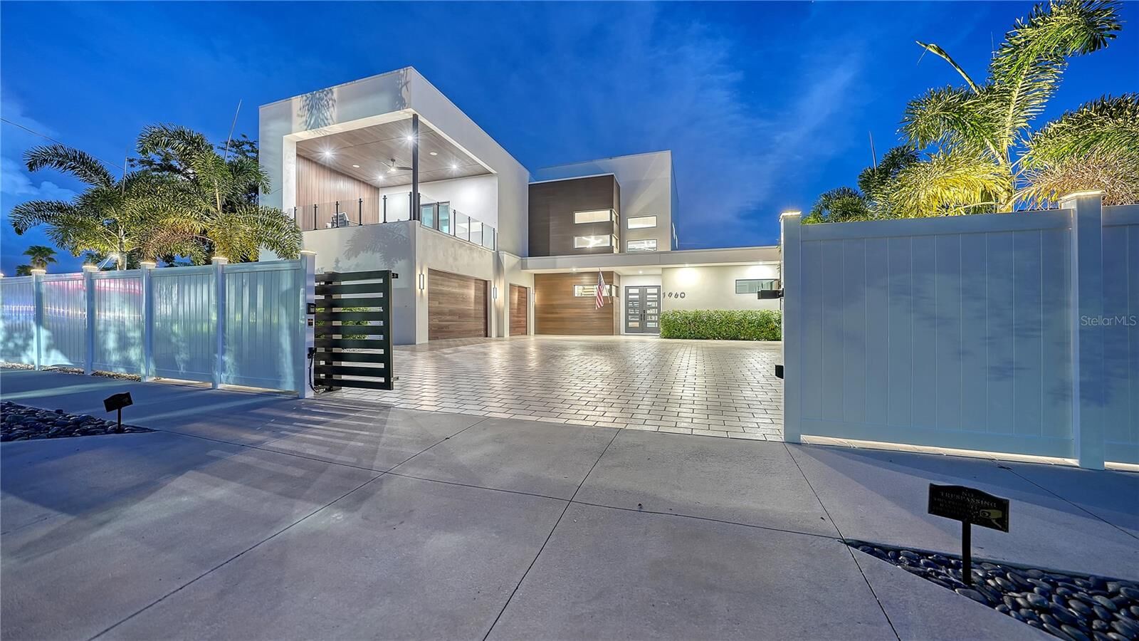 Property Photo:  1960 Boyce Street  FL 34239 