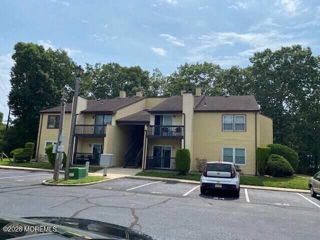 Property Photo:  24 Red Oak Lane  NJ 08087 