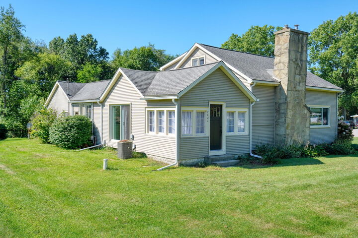 Property Photo:  7621 Coon Hill Road  MI 49259 