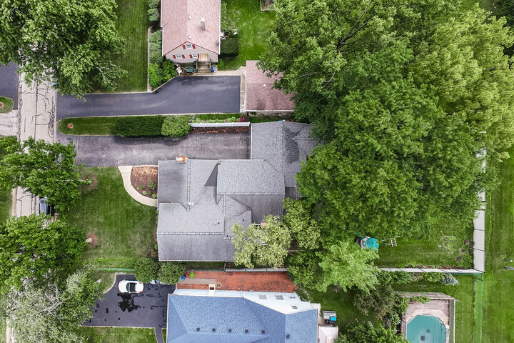 Property Photo:  6914 Brookbank Road  IL 60561 