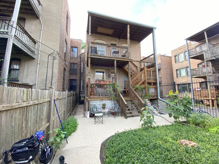 Property Photo:  6109 S Greenwood Avenue  IL 60637 