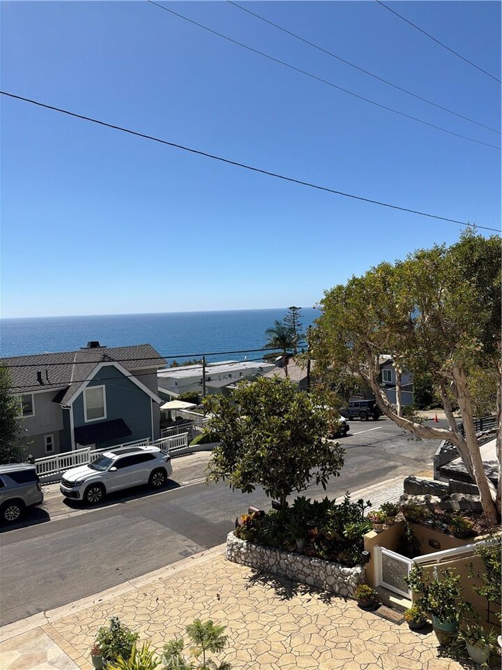 Property Photo: 2430 Glenneyre CA 92651