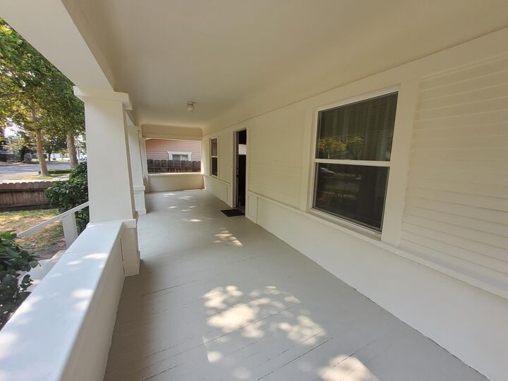 Property Photo:  211 Orange Avenue  CA 95350 
