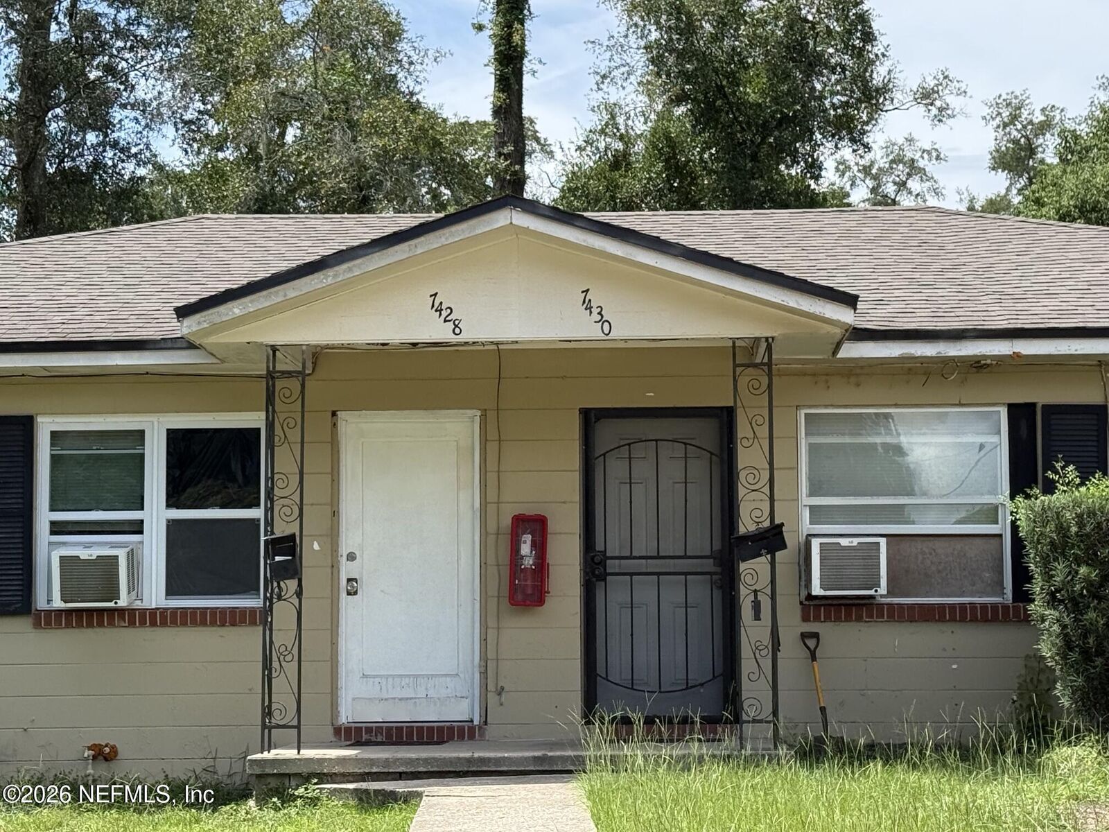 Property Photo:  7428/7430 Grant Avenue  FL 32208 