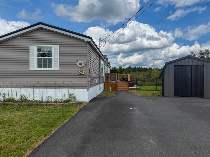 Property Photo:  52 Empire Loop  NS B2N 7B5 