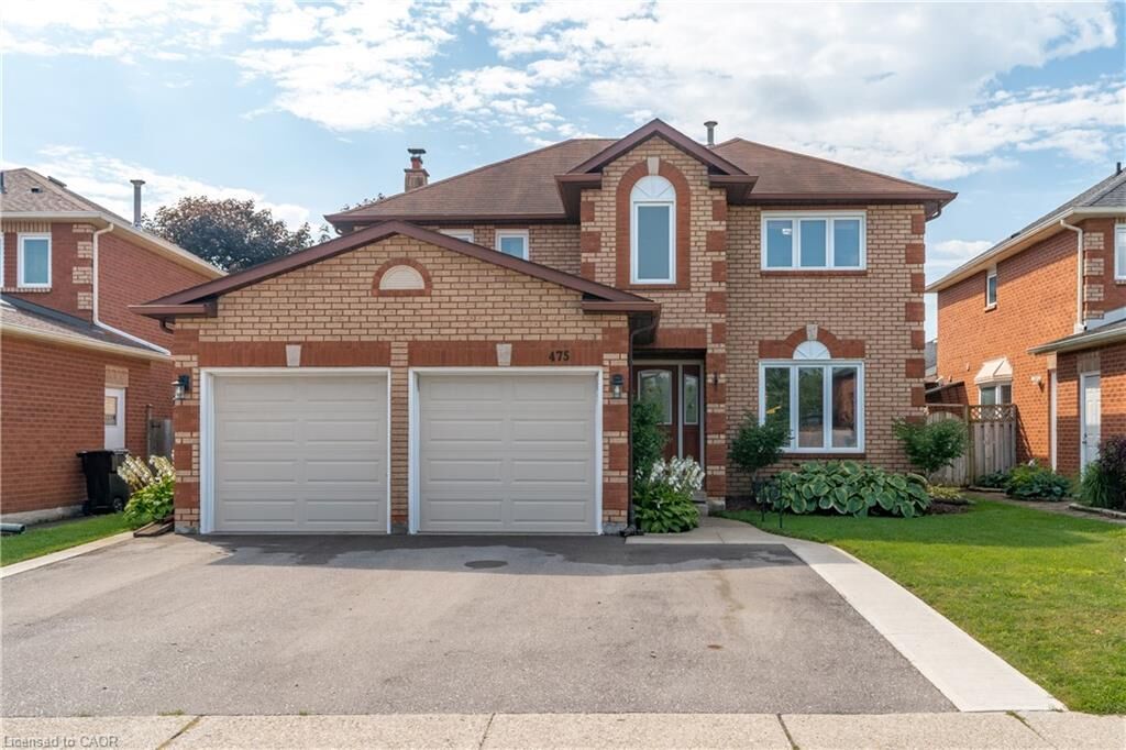 Property Photo: 475 Saginaw Parkway ON N1T 1M6