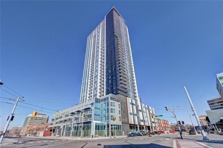 Property Photo:  60 Frederick Street 2604  ON N2H 0C7 