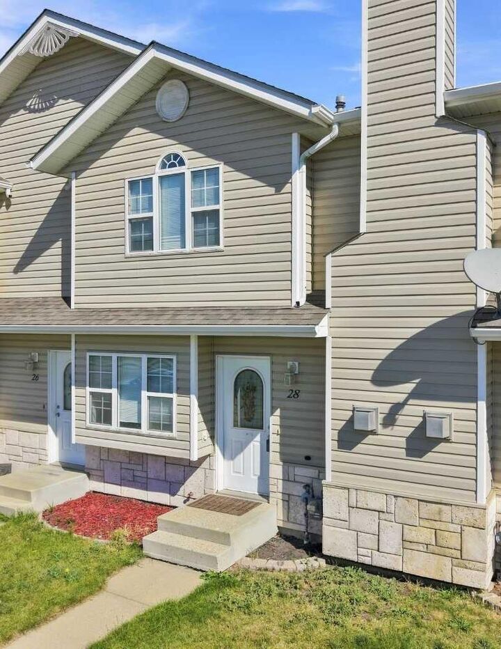 Property Photo: 28 Terrace Heights Drive AB T4L 2L8