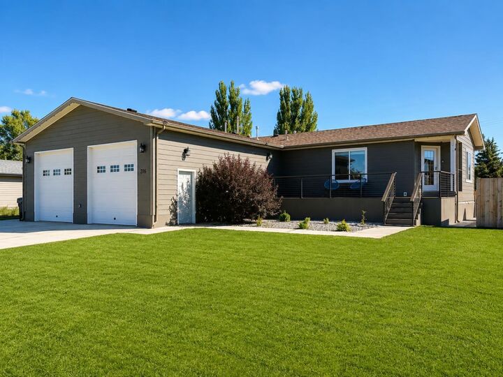 Property Photo: 316 5 Avenue AB T0K 0J0