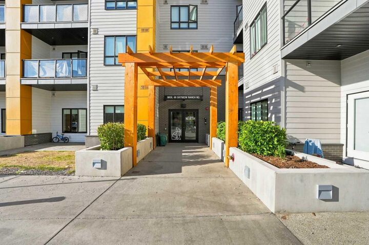Property Photo: 60 Skyview Ranch Road NE 3218 AB T3N 2J8