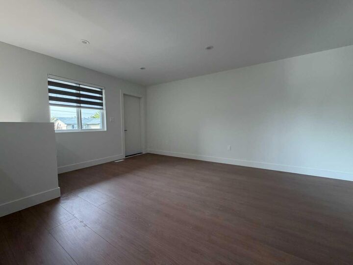 Property Photo:  9403 103 Avenue B  AB T8V 1B4 