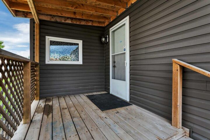 Property Photo:  6217 Galbraith Street  AB T4P 1Y2 