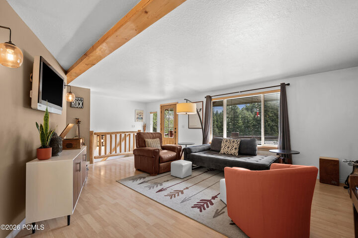 Property Photo: 200 Paradise Road UT 84098