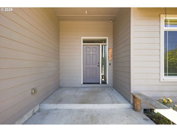 Property Photo:  18255 Antler Ave  OR 97055 