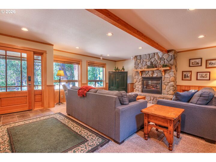 Property Photo: 57864 Blue Grouse Ln 4 OR 97707