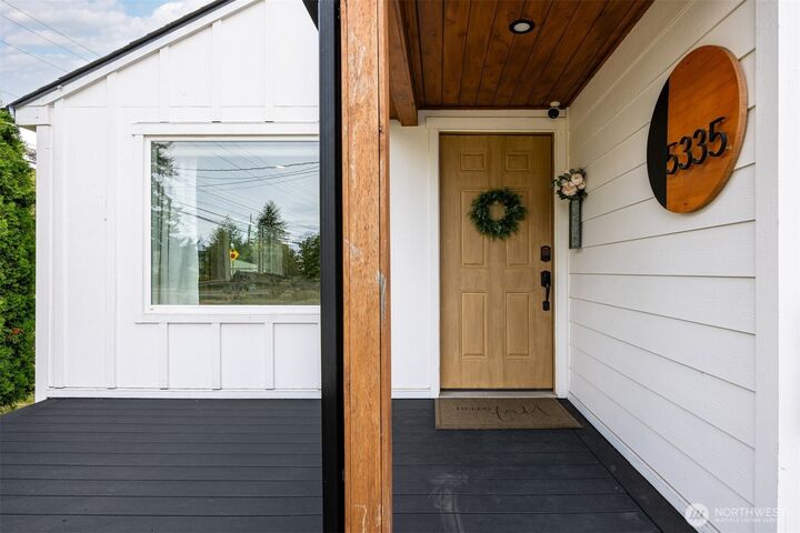 Property Photo:  5335  Northwest Drive  WA 98226 