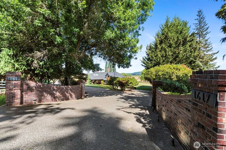 Property Photo:  1617 S Scheuber Road  WA 98531 