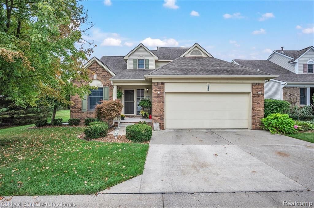 Property Photo: 646 Rolling Hills Lane MI 48446