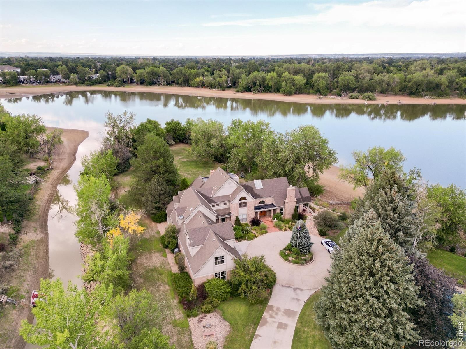 Property Photo: 600 Skysail Lane CO 80525
