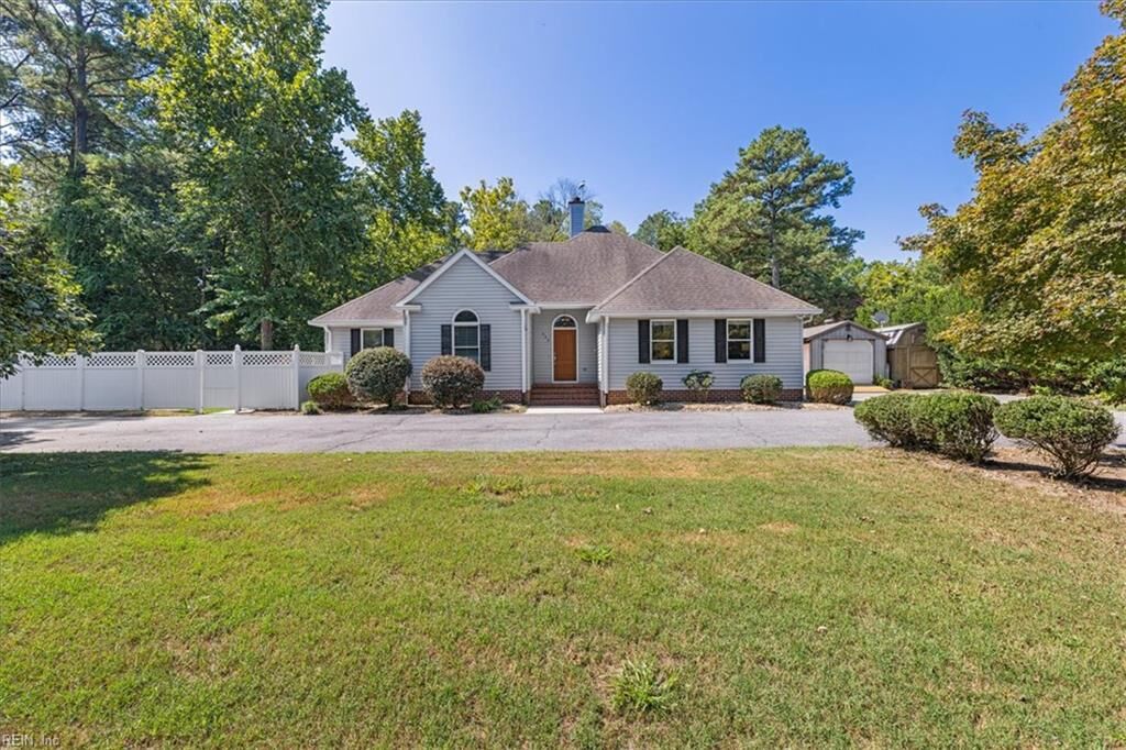 Property Photo: 653 Kings Hwy VA 23432