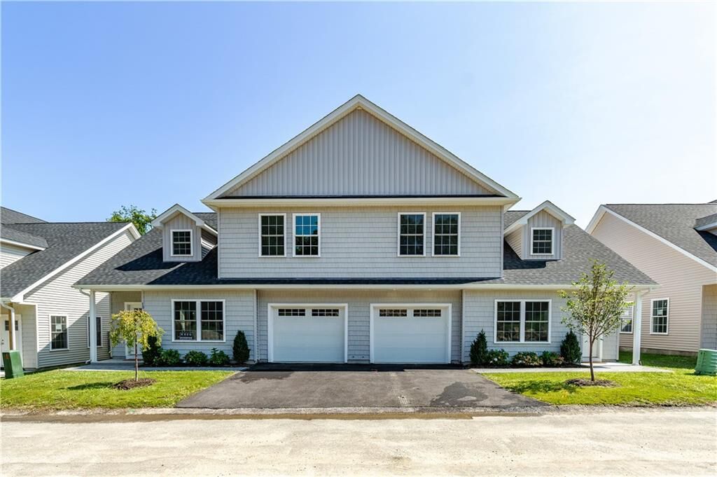 Property Photo:  13 Fieldstone Way  RI 02919 