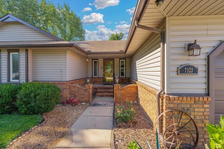 Property Photo:  7121 W 35th St. S  KS 67215 
