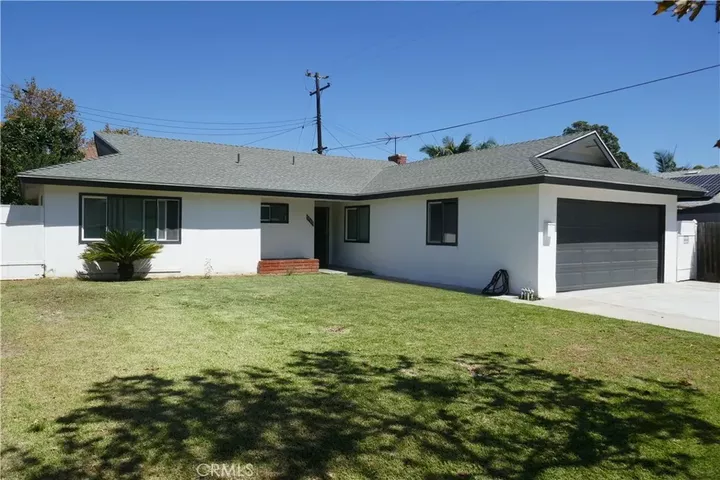 Property Photo: 1911 W Maywood CA 92704