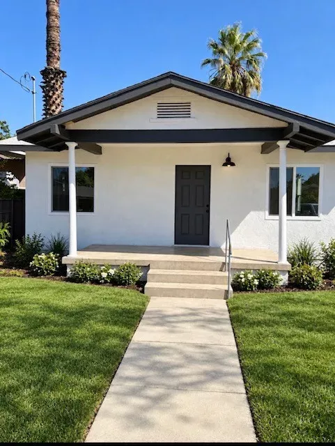 Property Photo:  164 E 10th Street  CA 92410 