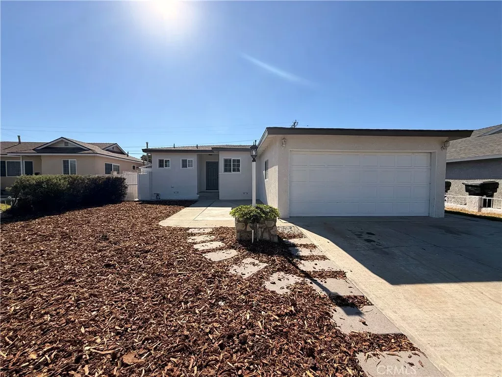 Property Photo:  12019 Kalnor  CA 90650 