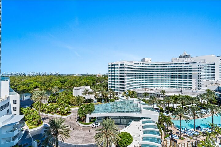 Property Photo:  4391 Collins Ave 905  FL 33140 