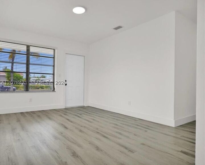 Property Photo: 10720 SW 147th St FL 33176