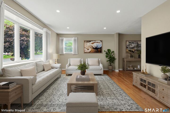 Property Photo:  35 Sunrise Terrace  CT 06614 