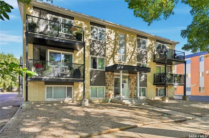 Property Photo:  2157 Rae Street 22  SK S4T 2E8 
