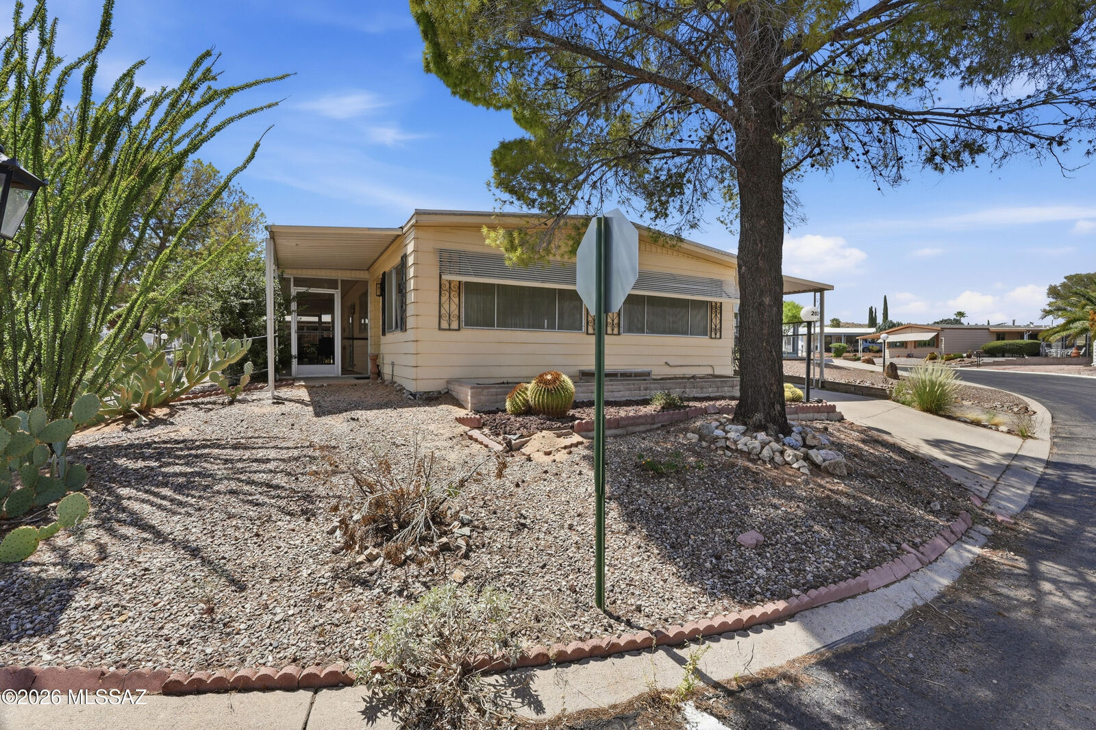Property Photo:  202 W Cedro Drive  AZ 85614 