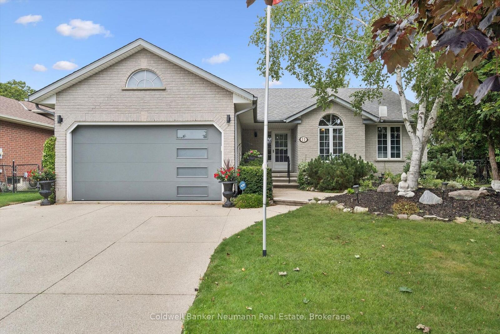 Property Photo:  11 Keating Drive  ON N0B 1S0 
