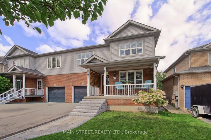 Property Photo:  110 Crittenden Drive  ON L4P 4E3 