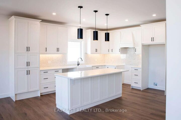 Property Photo:  181 Jean Drive  ON K7G 3C4 