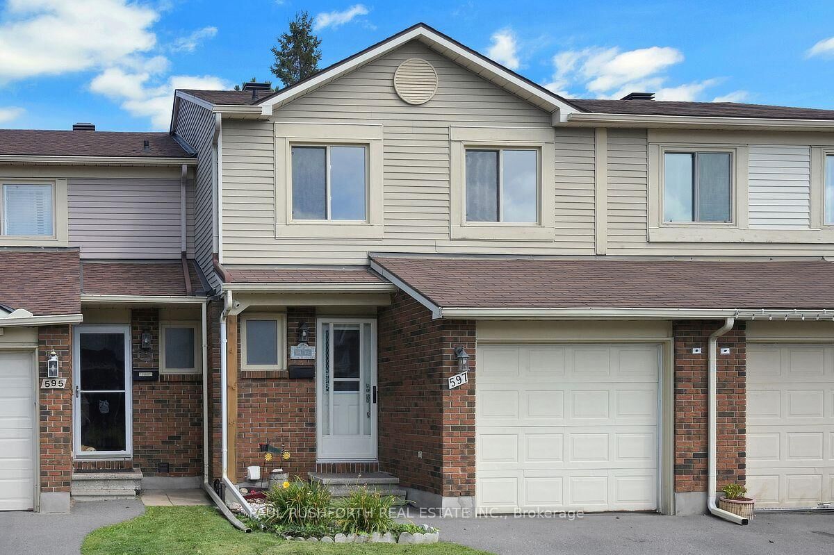 Property Photo:  597 Canotia Place  ON K4A 2H4 