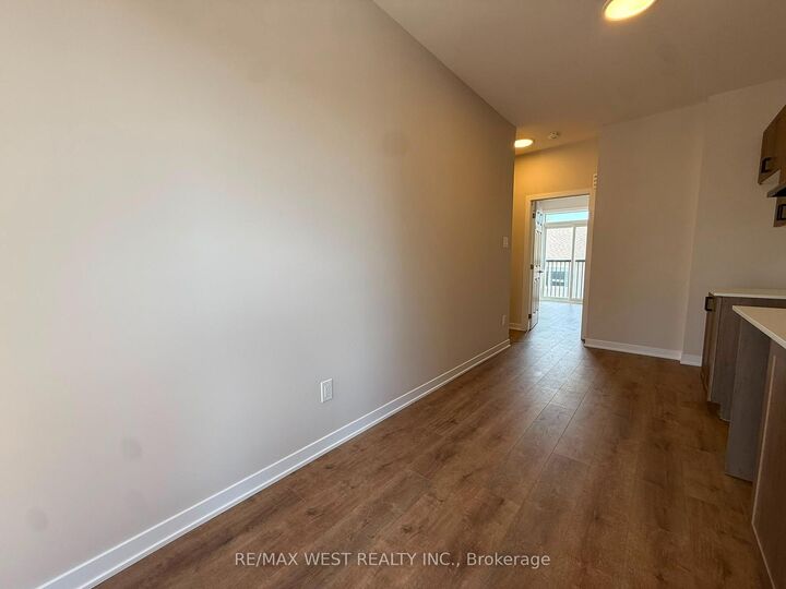 Property Photo:  777 Utopie Private  ON K1W 0M5 