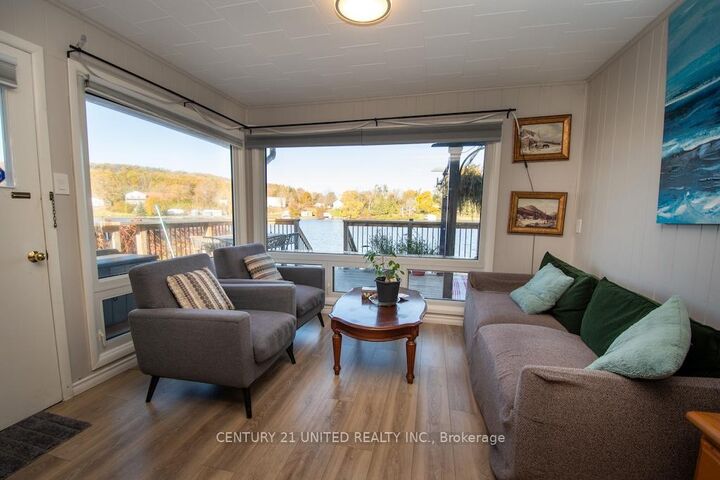 Property Photo:  131 Homewood Avenue  ON K0L 1Y0 