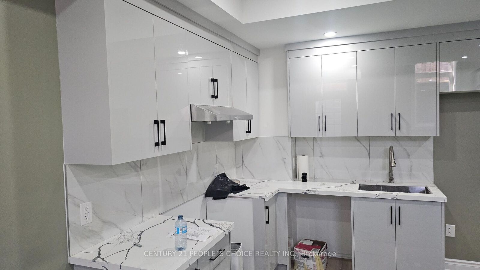Property Photo:  794 Apple (Basement) Terrace  ON L9E 2C3 