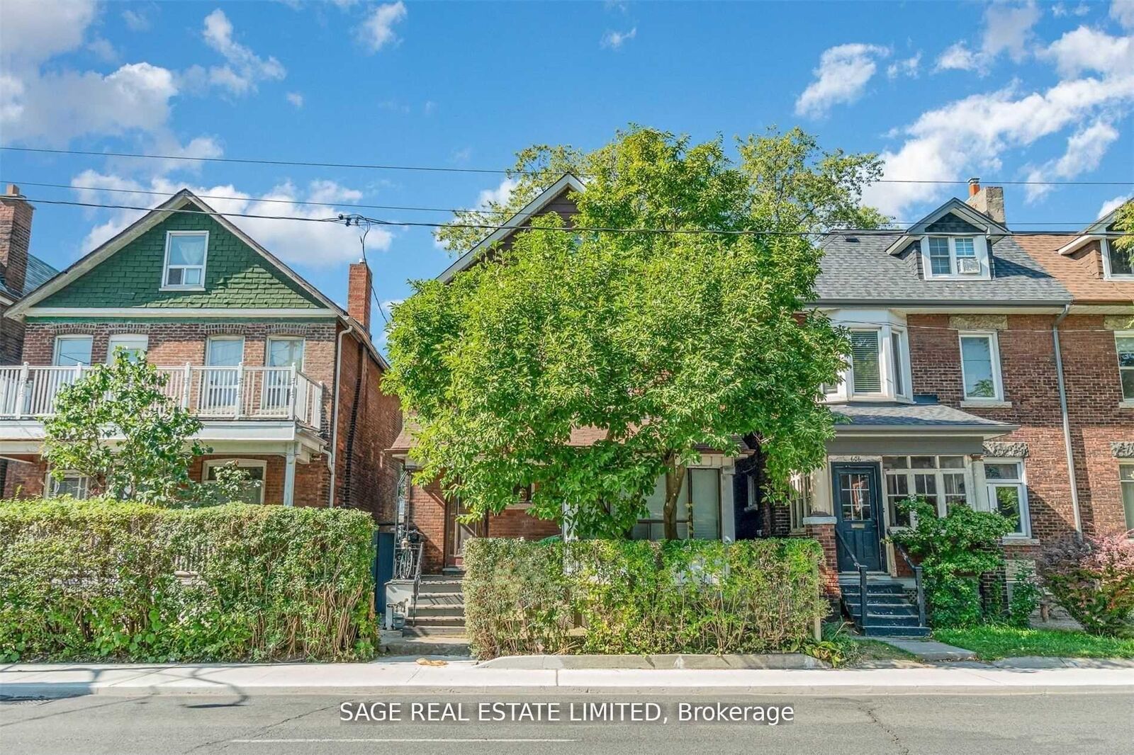 Property Photo:  604 Ossington Avenue Lower  ON M6G 3T5 