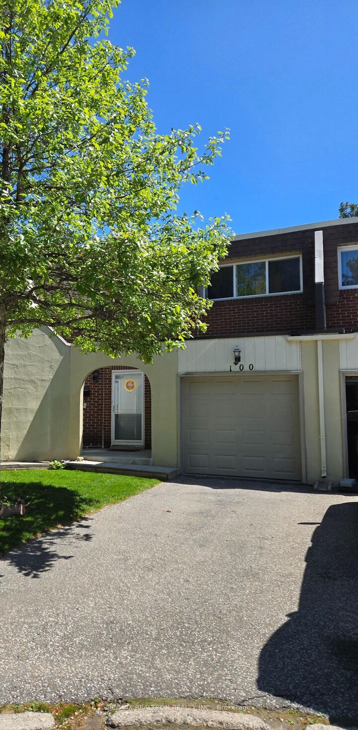 Property Photo:  1180 Mississauga Valley Boulevard 100  ON L5A 3M9 