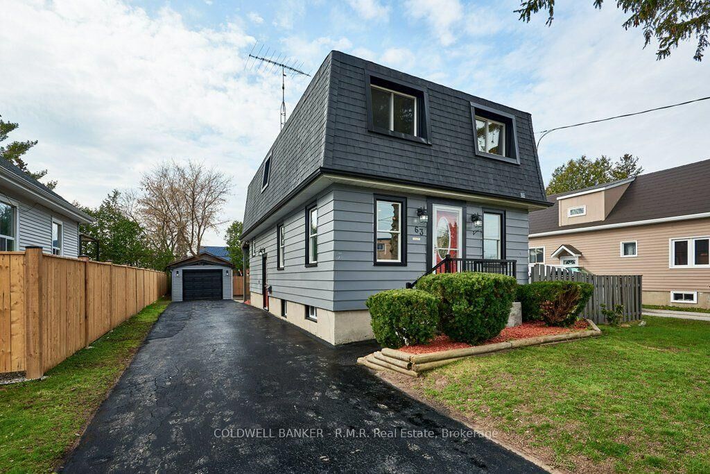 Property Photo:  63 Orchard View Boulevard  ON L1G 3N8 