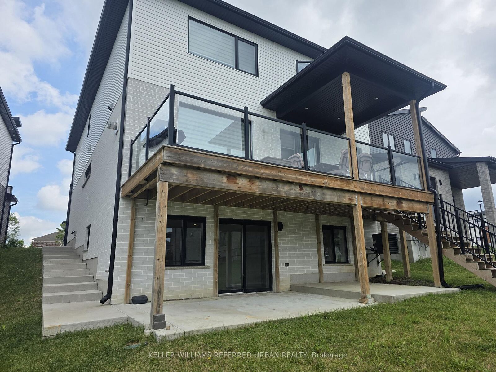 Property Photo:  2214 Tokala Trail Lower Unit  ON N6G 0V8 