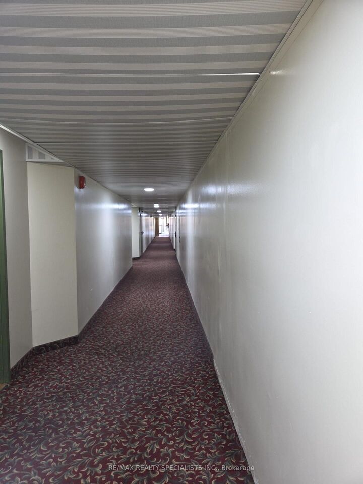 Property Photo:  1705 McCowan Road 103  ON M1S 4L2 