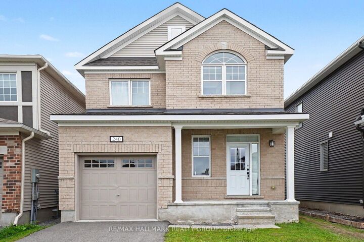 Property Photo:  240 Sweetvalley Drive  ON K4A 5J1 